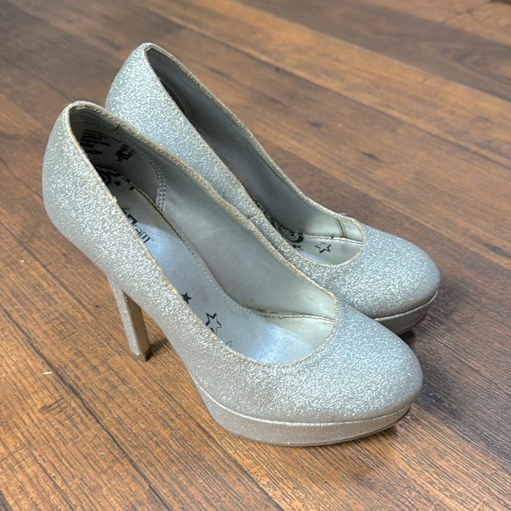 Silver glitter heels